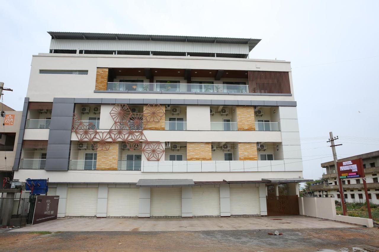 Hotel Maruthi Inn Nirmal  ภายนอก รูปภาพ